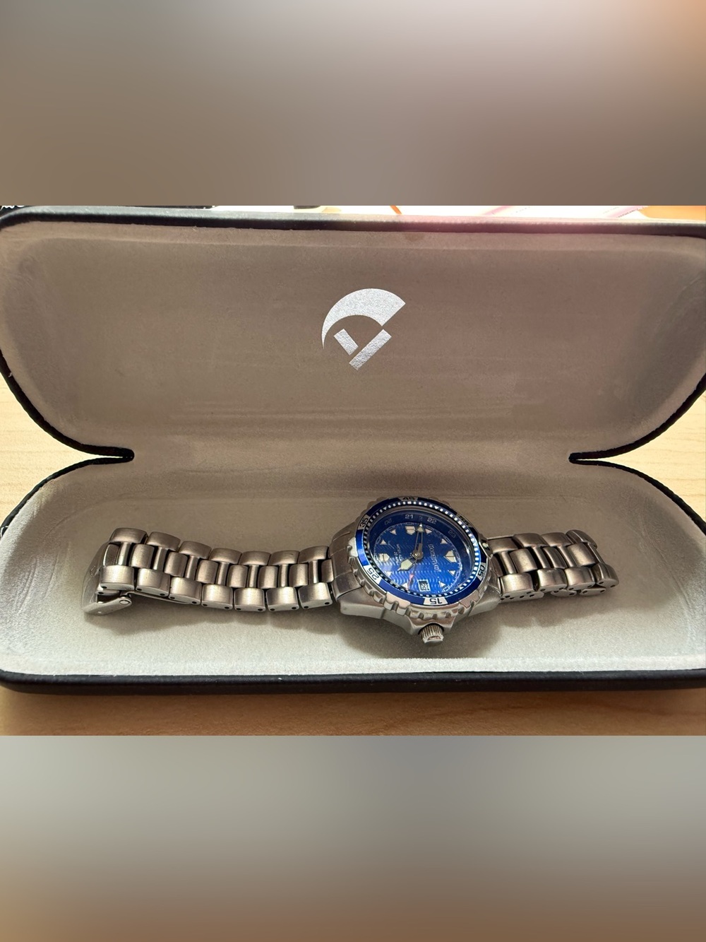 Diving Watch - Picture 3 of 6